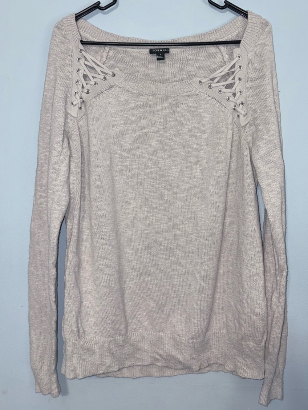 New torrid 1x light gray Lace-Up detail Crew Sweater lightweight cozy grunge